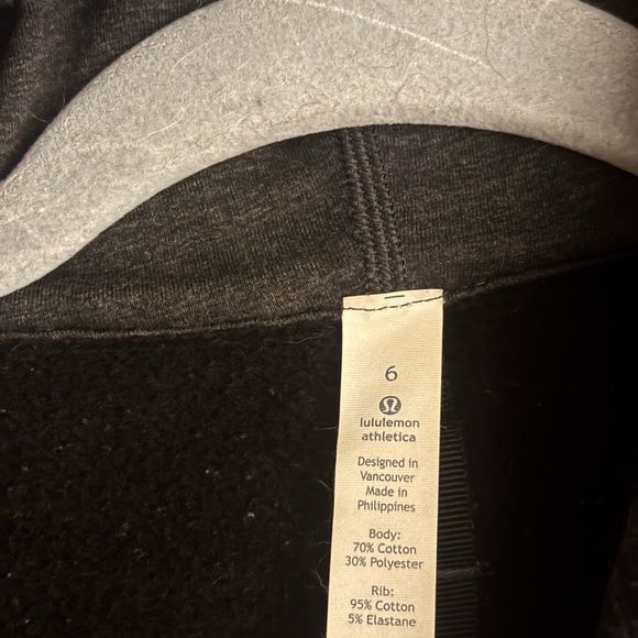 Lululemon Athletic Blue/Charcoal Thumb Hole Jacket - Picture 5 of 9
